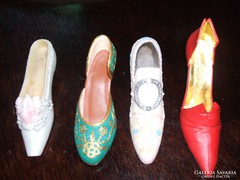Miniatűr kerámia cipők gyűjteményből