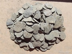 250 darab római érme