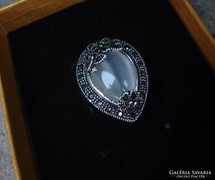 Régi ezüst gyűrű rengeteg markazittal és Opál kővel