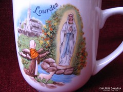 Lourdes-i emlékbögre