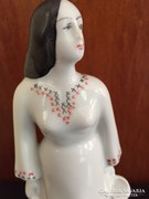 Vízhordó lány, jelzett, kézzel festett porcelán szobor (34)