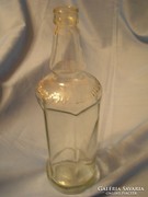 1901-es évjáratú st.hubertus palack