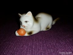 Zsolnay porcelán cica 