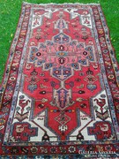 Nagyon régi iráni szőnyeg