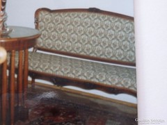 Antik kanapé, felújított Ülés magasság 40 cm. hossz:150 cm