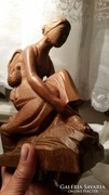 Faragott Keleti Gésa szobor fából
