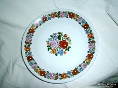 Kalocsai kézzel festett porcelán fali tányér