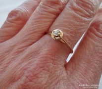 Szépséges 0.1ct gyémántköves 14kt magyar aranygyűrű