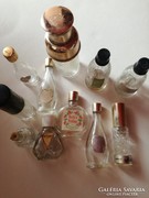Régi parfümös üvegek
