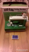 Mini babaruha varrógép