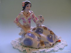 Orosz-Kijevi porcelán cigány jósnő