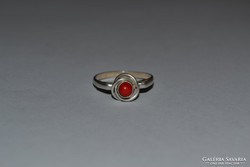 Piros köves ezüst gyűrű