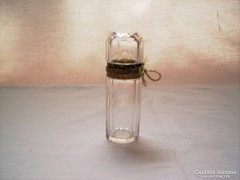 Régi parfümtartó üvegcse