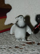 Hollóházi mini pingvin.