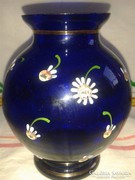 Parádi kék virágmintás üveg váza