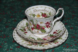 Royal Albert Christmas Rose teás-süteményes szett (hónapok)