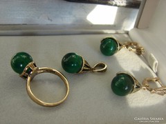 Ezüst szett 925 Zöld Achát / fülbevaló+medál+gyűrű /