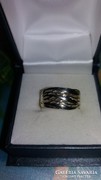 Mintázott ezüst karikagyűrű