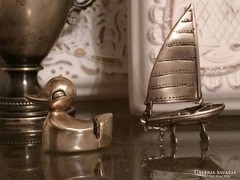 Ezüst antik kacsa képtartó 925,és 800as antik vitorlás hajó