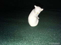 Herendi festett szemű porcelán mini macska 4 cm
