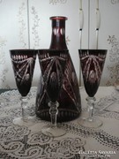 Bordó kristály boros üveg és 3 db pohár illetve kehely