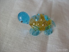 Egy édes kis teknőc- figurális szobor