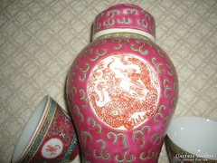 Kínai szaké  palack  butella és 2 pohár sárkány mintás