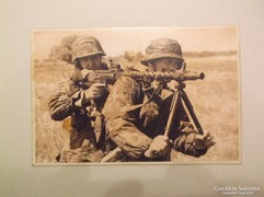 Német katonák fotólap