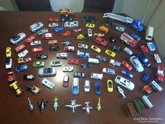 85 db-os modell auto gyüjtemeny Siku,Mattel,Matschbox stb