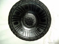Karcagi fekete kerámia tányér.