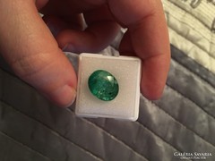 Kolumbiai smaragd drágakő certifikattal 8,35 ct