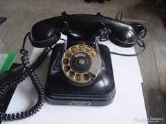 Régi Standard bakelit telefon 