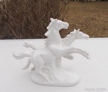Csodaszép fehér lovas  porcelán figura