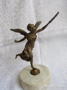 Bronz angyal szobor