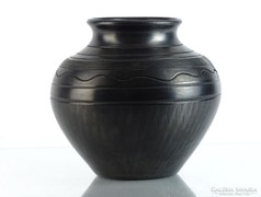0L189 Nádudvari fekete cserép váza FAZEKAS