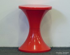 0L372 Retro design piros műanyag szék pille szék