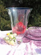 Decorative goblet with base, vase