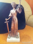 Justitia réz szobor