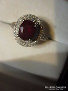 Természetes vörös rubin köves fennséges ezüst gyűrű