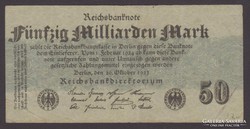 1923. Reichsbanknote 50 Milliárd, ritkább.