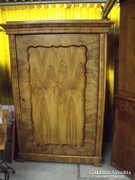 Egyajtós biedermeier ( szétszedhető, csúszóékes) szekrény