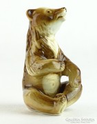 0L806 Royal Dux porcelán medve figura