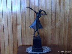 Art deco jelzett bronz szobor - táncosnő - Chiparus