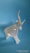 Hollóházi elefánt porcelán figura