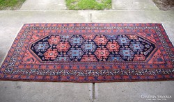 Nagyon szép régi iráni szőnyeg