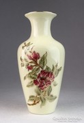 0M595 Vajszínű Zsolnay porcelán váza 16.5 cm