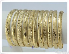 18 K arany gold plated - karperecek gyönyörű vésett mntákkal