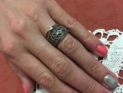 Antik Ezüst gyűrű markazitokkal
