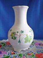 Gyönyörű Herendi borostyán leveles majolika, kerámia váza 19 cm magas