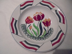 Zászlós, tulipános tányér